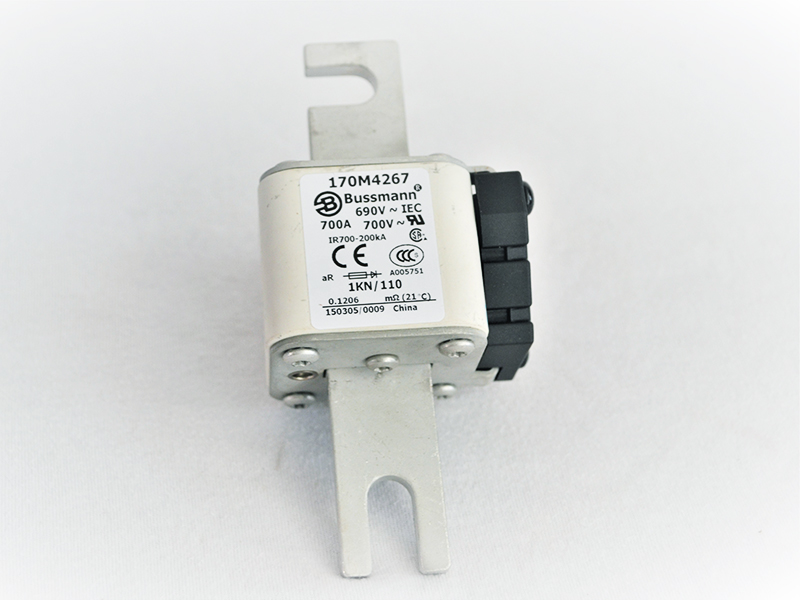 170M4267 690V/700V(40-2000A) K型微動開關(guān)